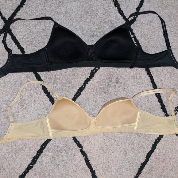 Chantelle Full Coverage Wire-free Smooth Bra - Picture 2 of 6